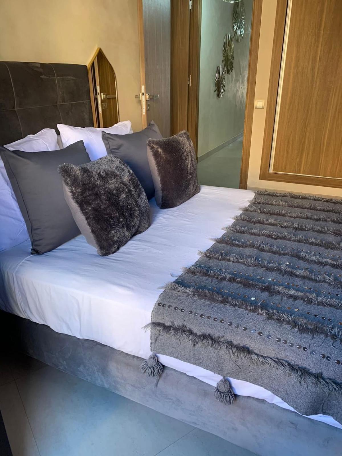 Appartement Neuf Climatise, Centre Marrakech. Marrakesh Ngoại thất bức ảnh